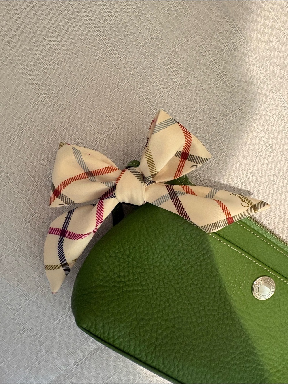 Coach Green Leather Wristlet with Scarf Accent - Picture 5 of 7